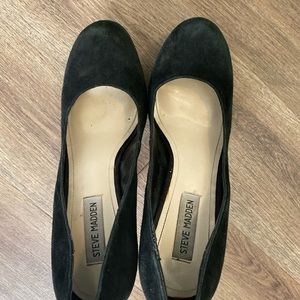 Black Steve Madden Pumps